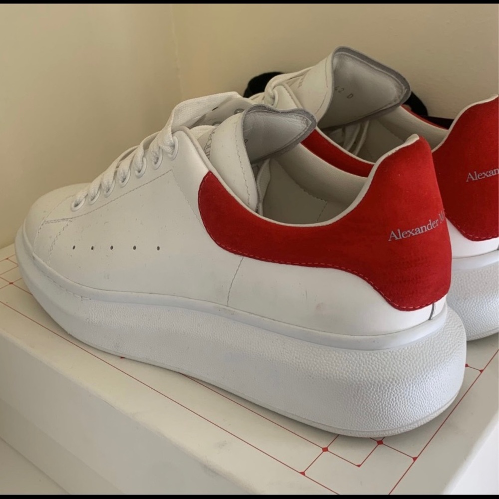 Alexander McQueen Size 9